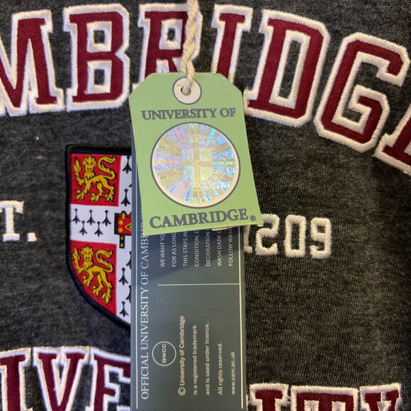 Cambridge University T-Shirt - Picture 3 of 5